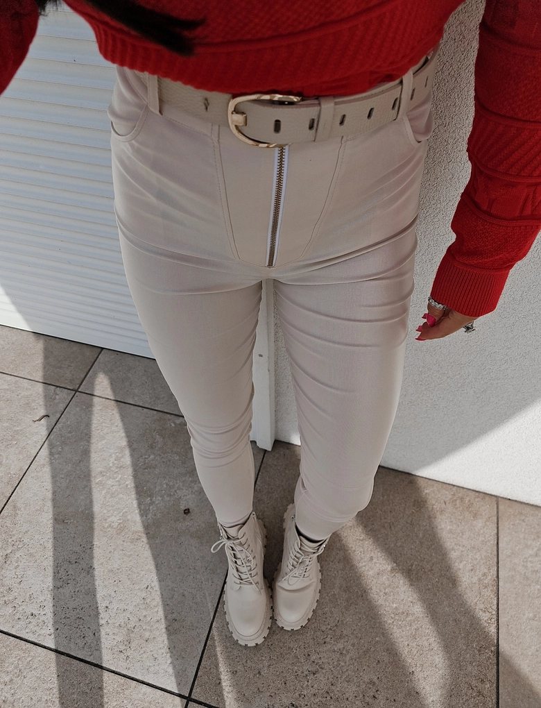 Spodnie woskowane REVOLUT - ivory T17423