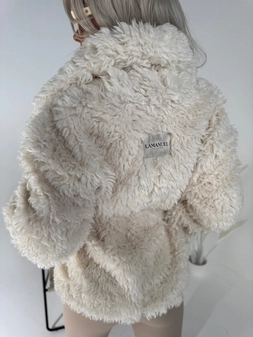 Kurtka DRAMATIC ecru