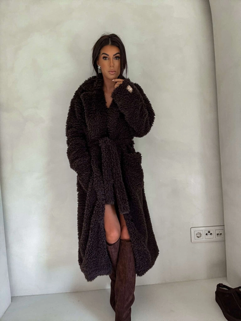 Płaszcz FUR – czekoladowy