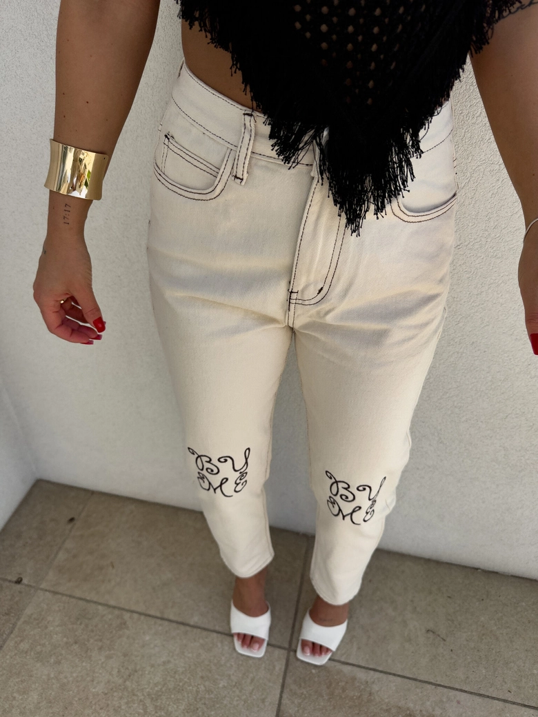 Jeansy MOM FIT LOWE – beżowe