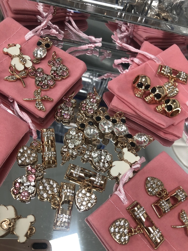 Charms zawieszka ozdoba do butów ważka X006