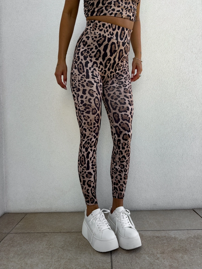 Legginsy GYM print pantera – beżowo-czarna