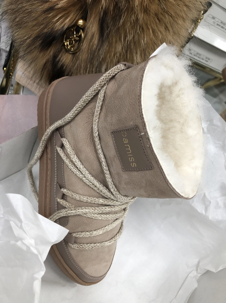 Buty emu śniegowce skórzane zamszowe z ozdobnym wiązaniem camel I514
