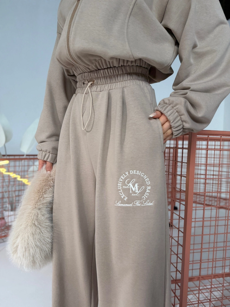 Spodnie REGULAR latte