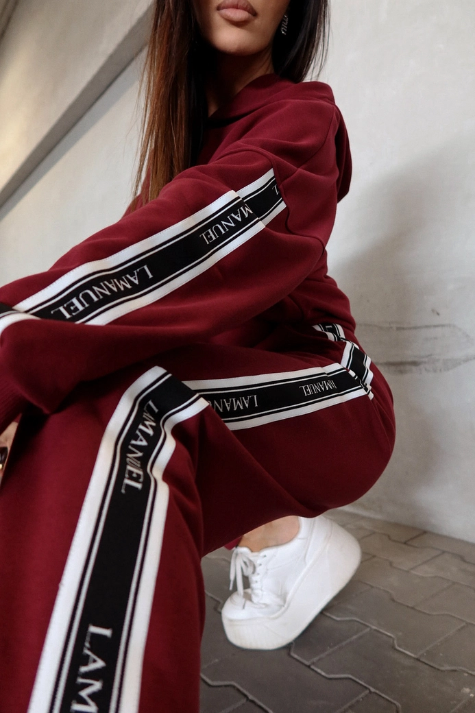 Komplet THAT ONE bordo