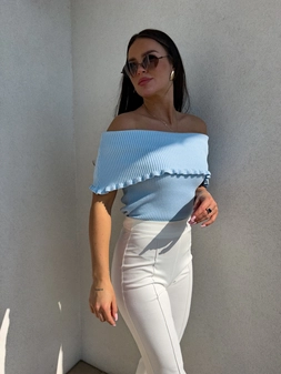 Bluzka sweterkowa ROZENEK – błękitny