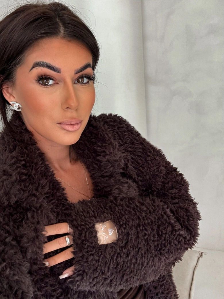 Płaszcz FUR – czekoladowy