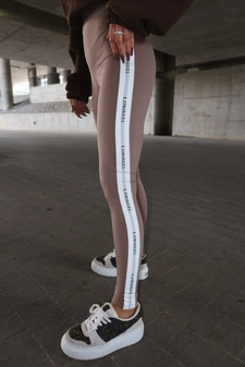 Legginsy VERSION latte