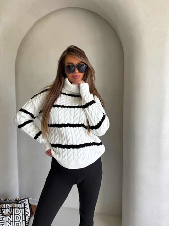 Sweter golf INKO pasy - ecru-czarne
