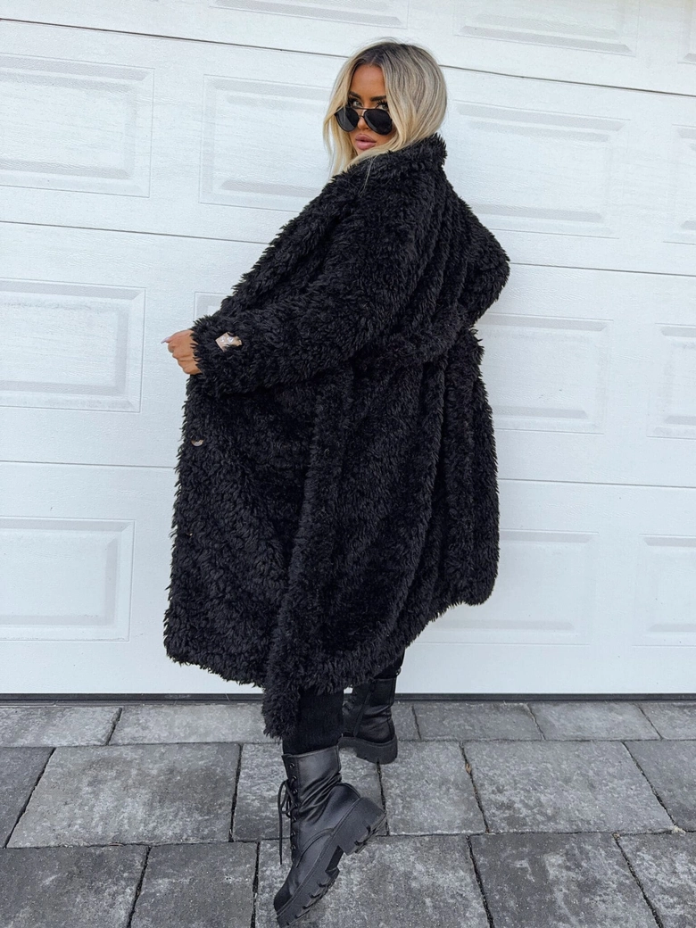 Płaszcz FUR – czarny