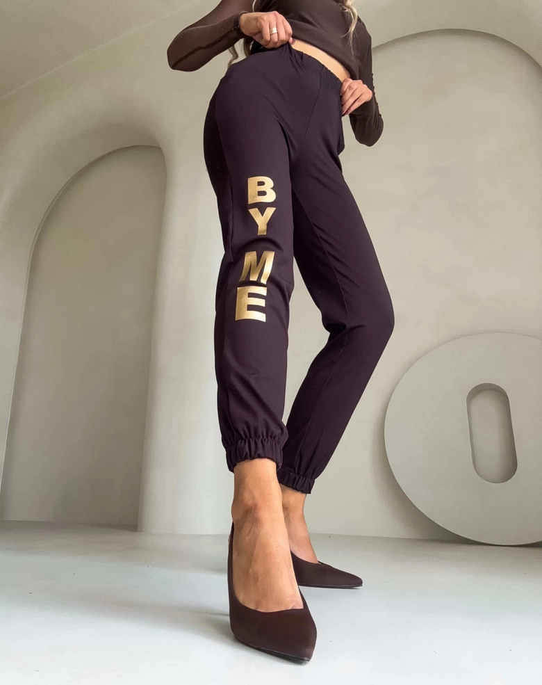 Spodnie JOGGERY logo - czekoladowe