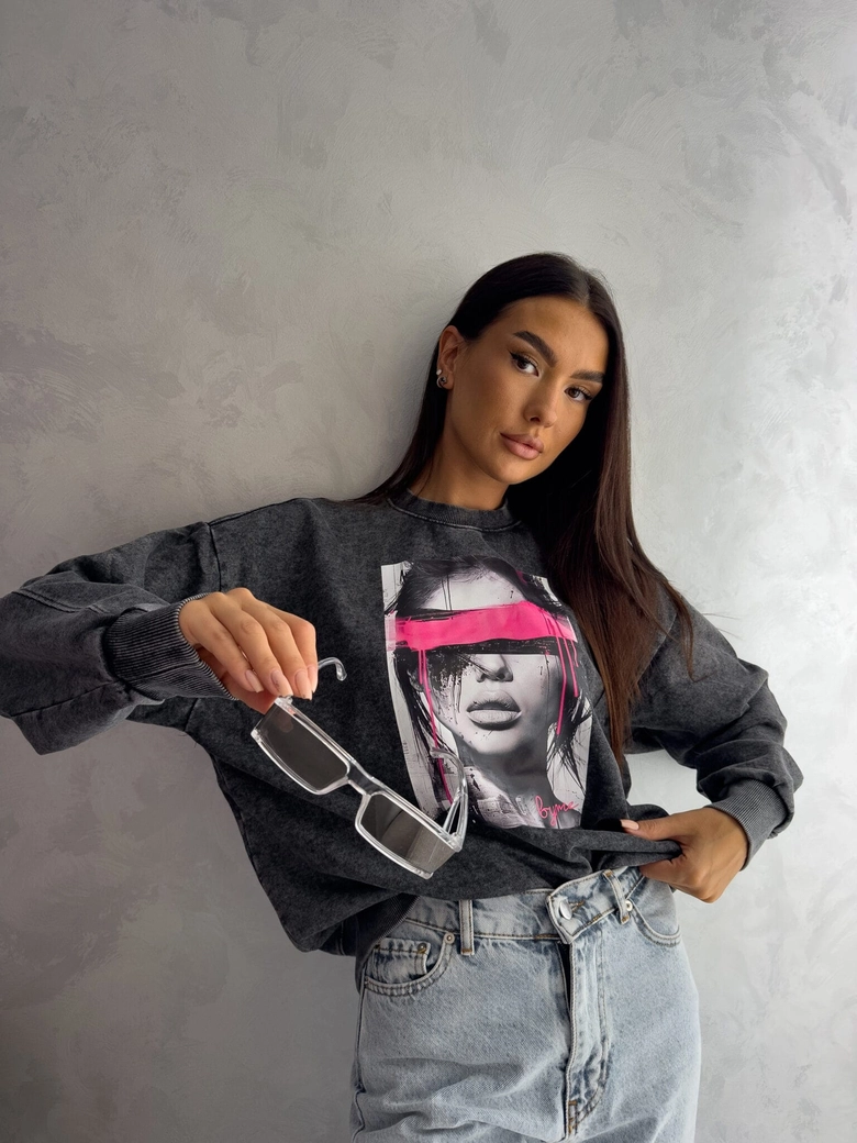 Dekatyzowana bluza LOCK - czarna