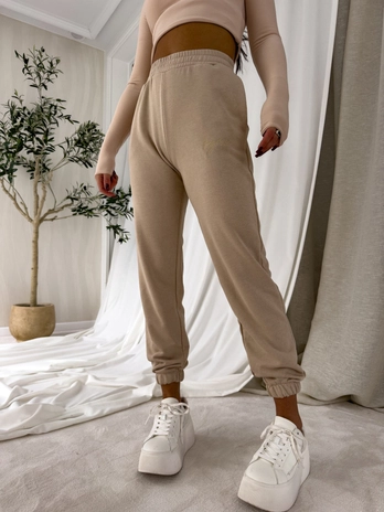 Spodnie dresowe LOGO - beżowe