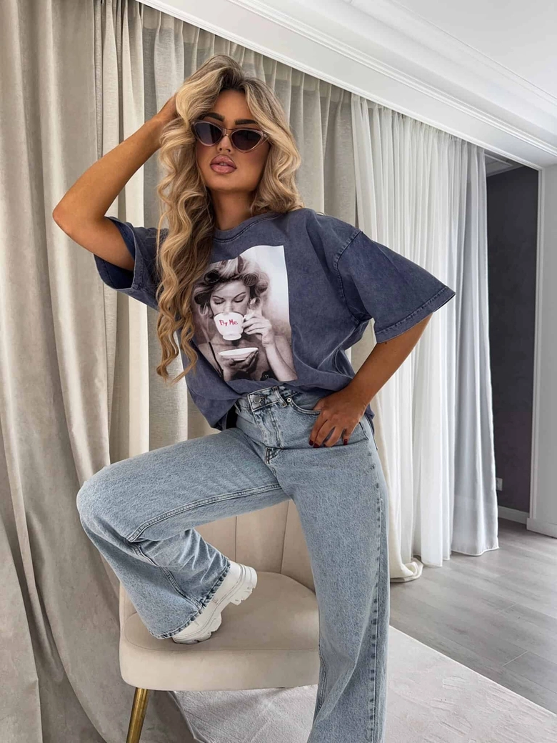 Dekatyzowany t-shirt ROLLER - granatowy