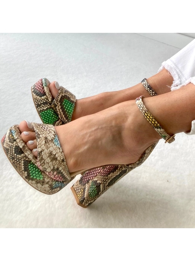 Sandały na słupku wzór wężowy Ria I568