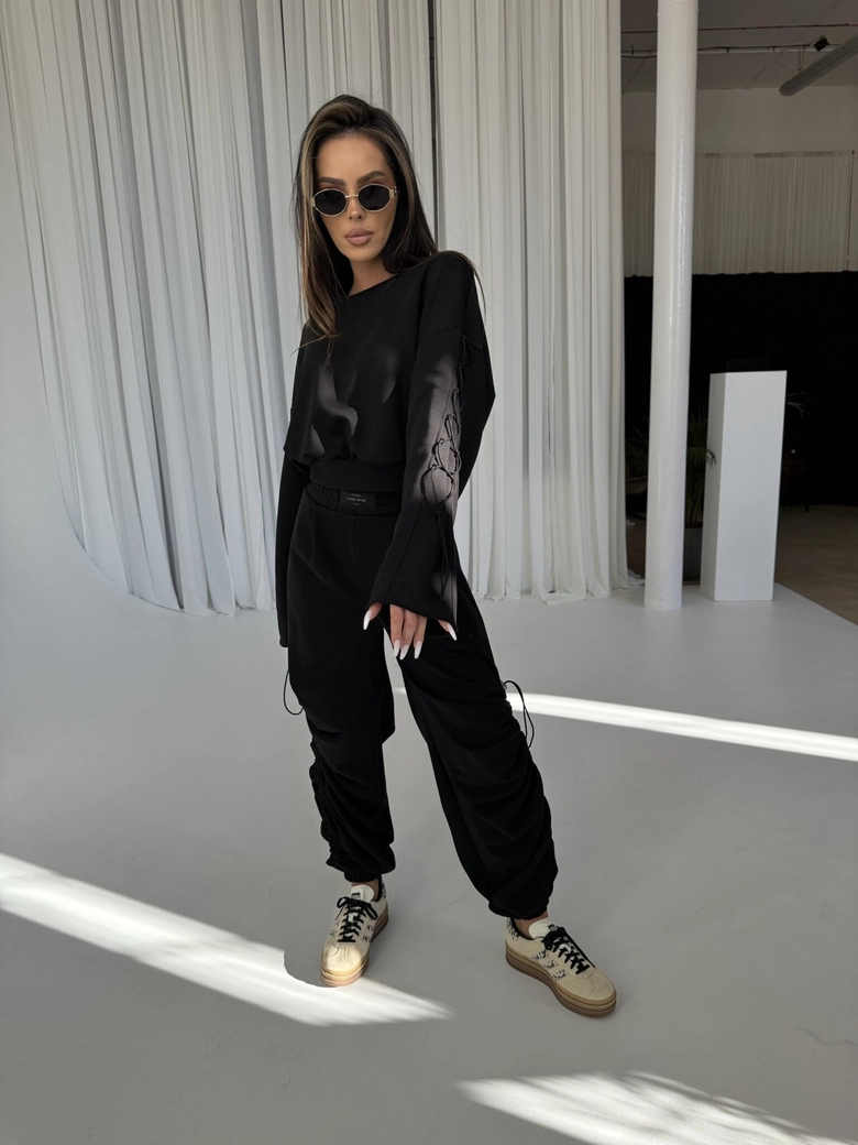 Bluza MORE czarna CY18112