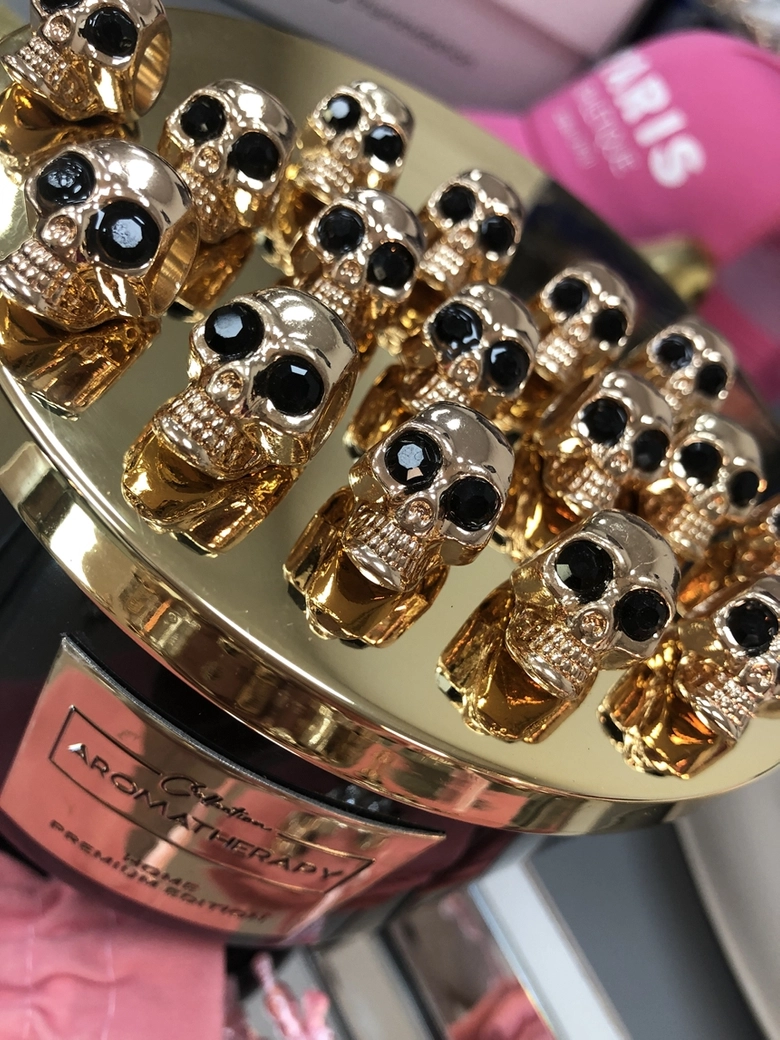 Charms zawieszka ozdoba do butów czaszka X005