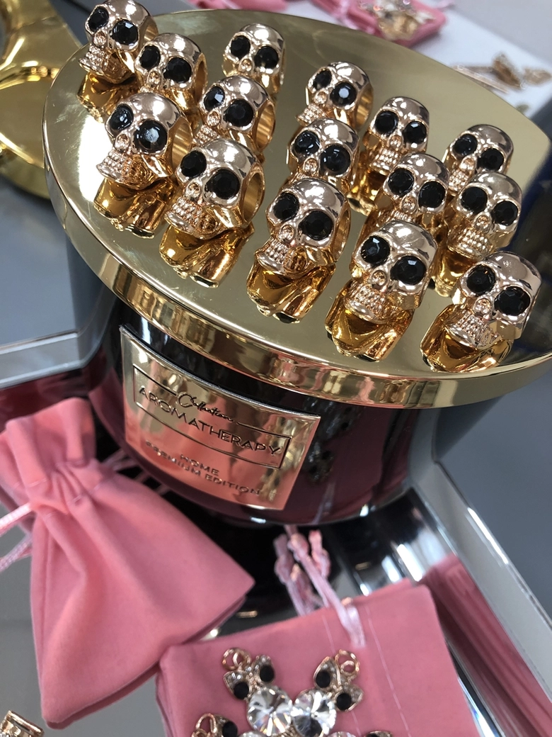 Charms zawieszka ozdoba do butów czaszka X005