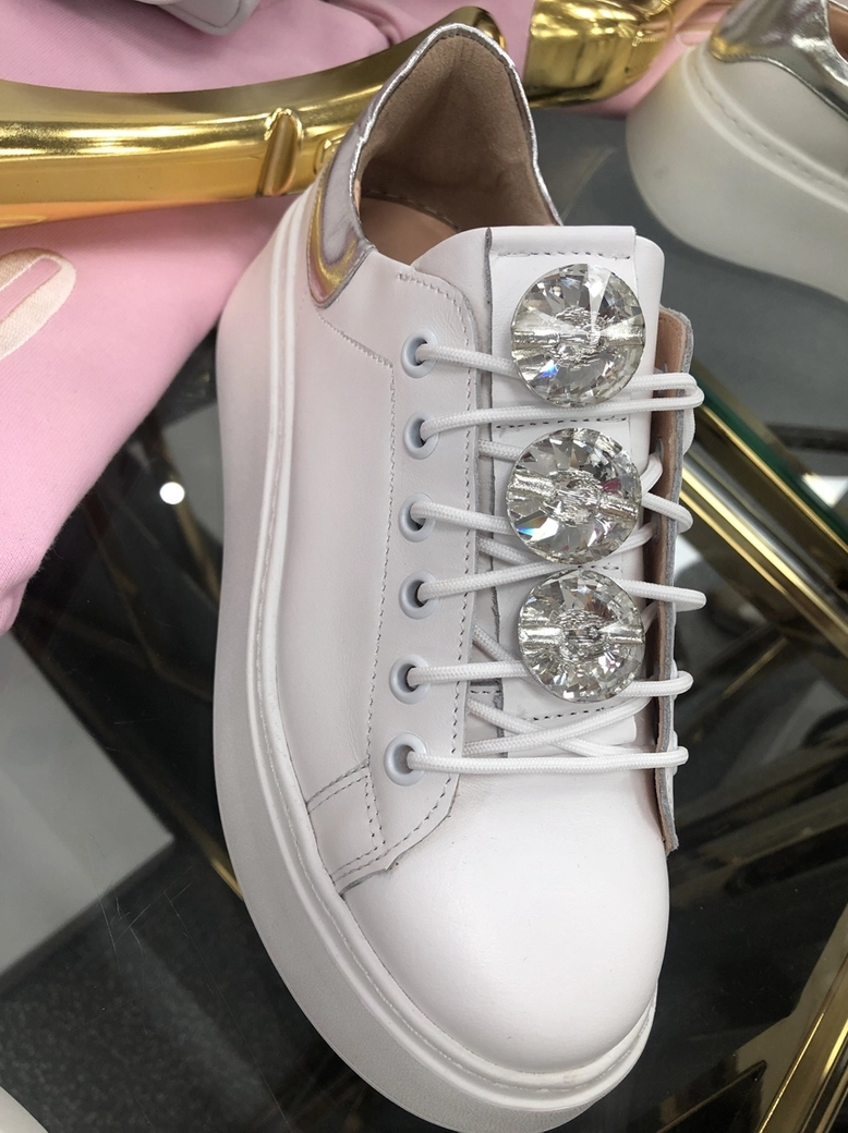 Sneakersy na wysokiej podeszwie białe Diamonds I549