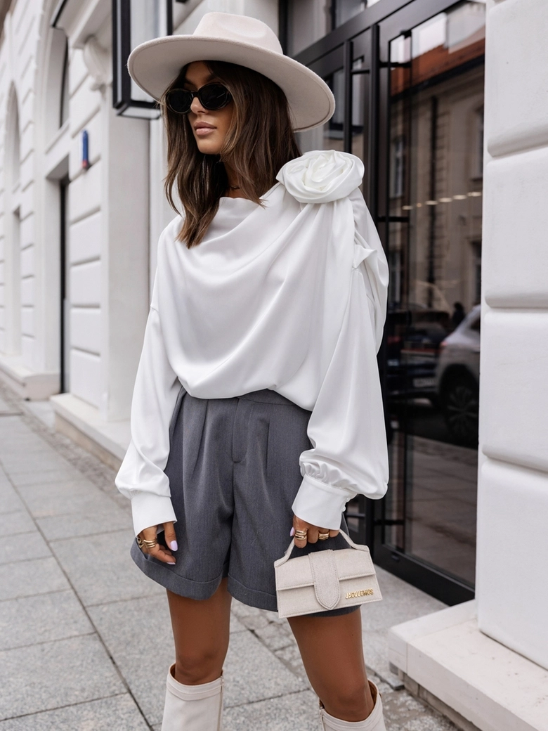 Bluzka z ozdobną aplikacją ecru Maravella C17084