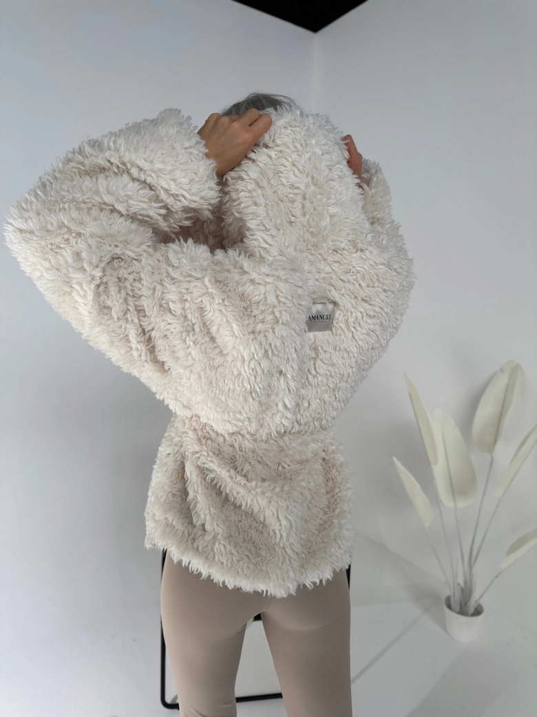 Kurtka DRAMATIC ecru