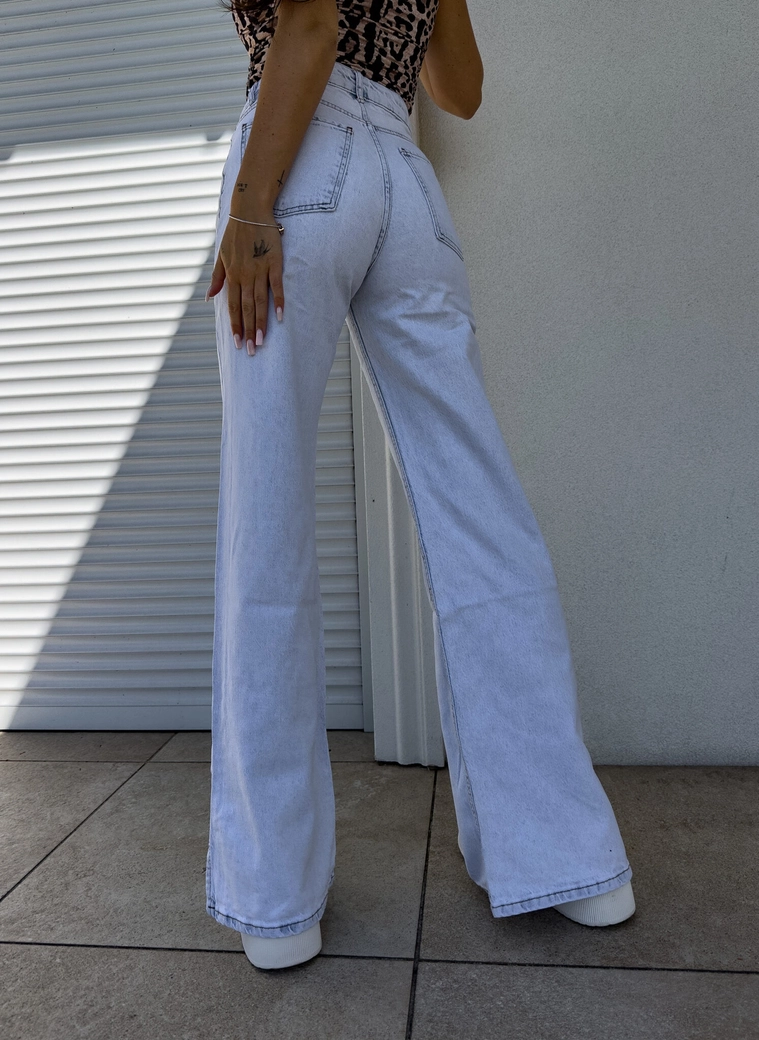 Jeansy MOM FIT FLARED – light jeans
