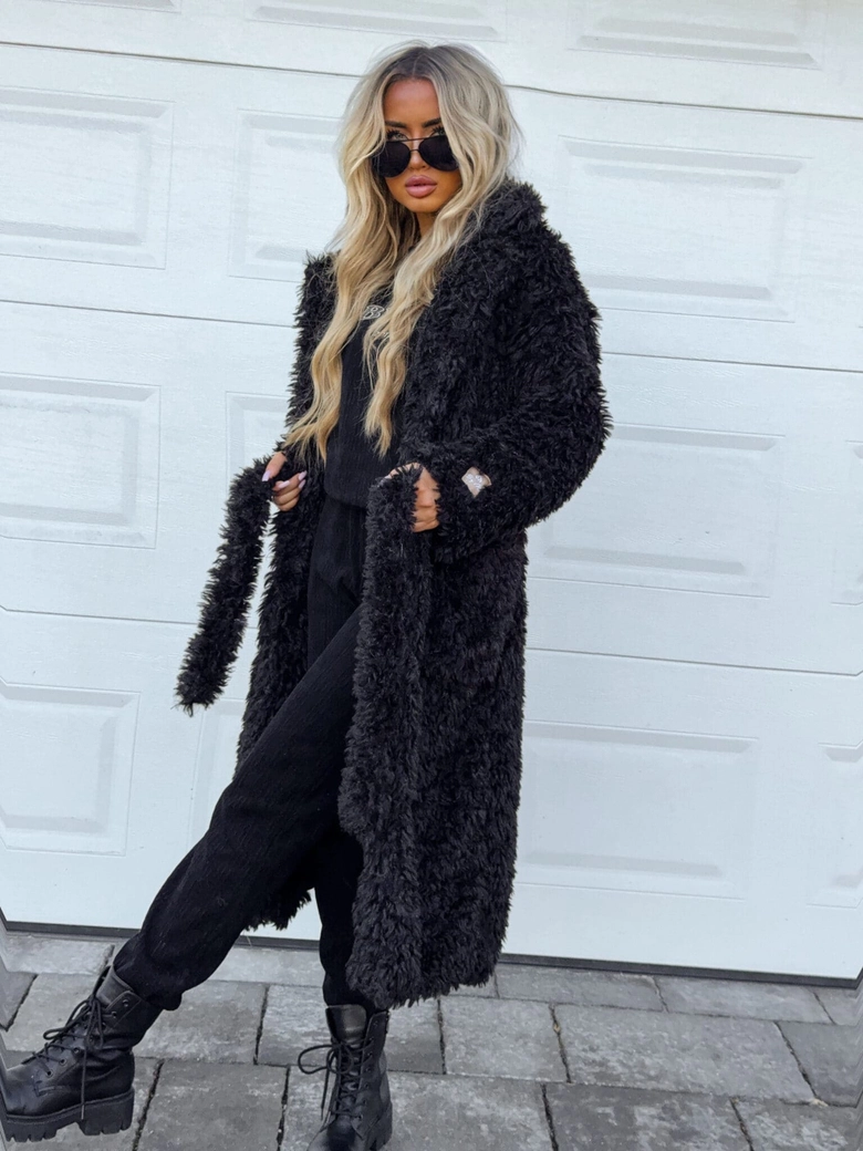 Płaszcz FUR – czarny