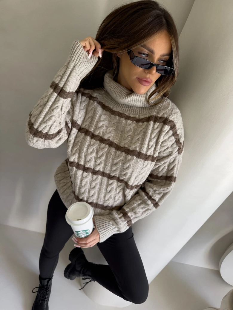 Sweter golf INKO pasy - beżowo-czekoladowe