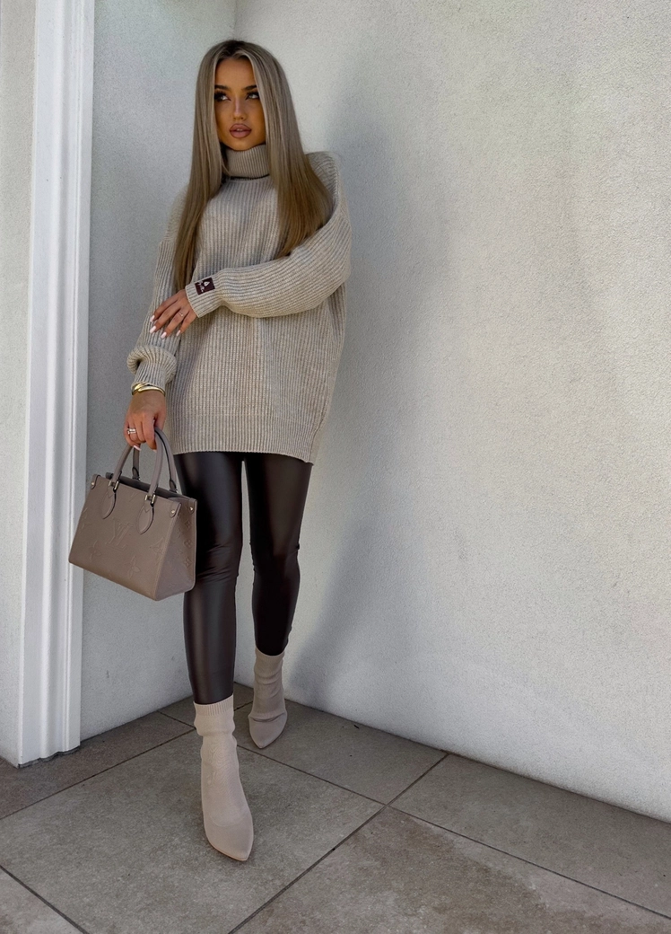 Sweter golf LAVER - beżowy DOSTĘPNY OD 18.10.2024r. E18023