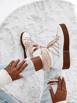 Śniegowce białe z wiązaniem I405