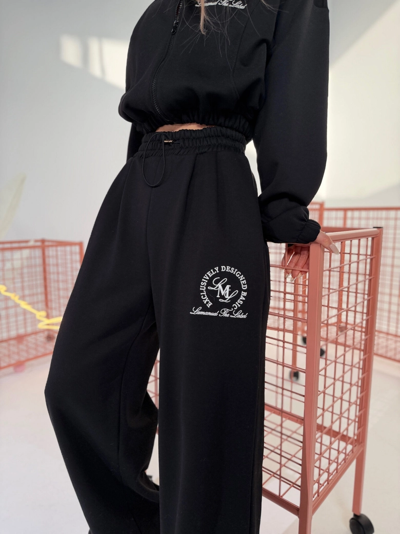 Spodnie REGULAR czarne