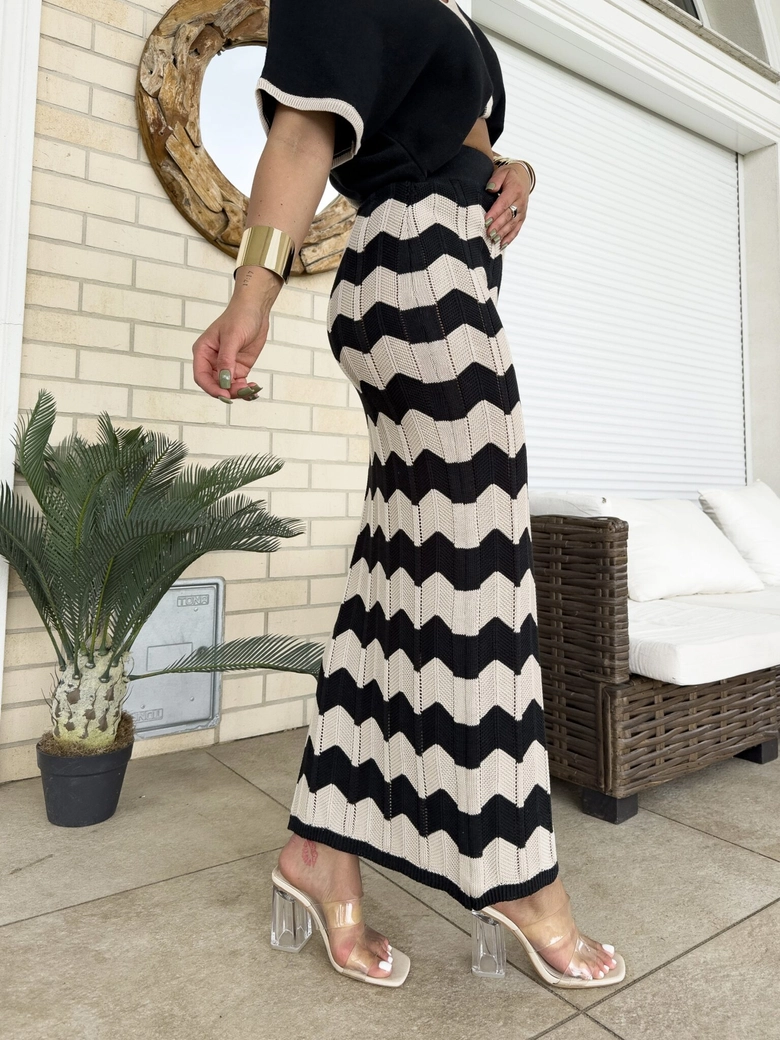 Spódnica ANN – czarna