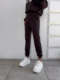 Spodnie dresowe CLASSIC - czekoladowe