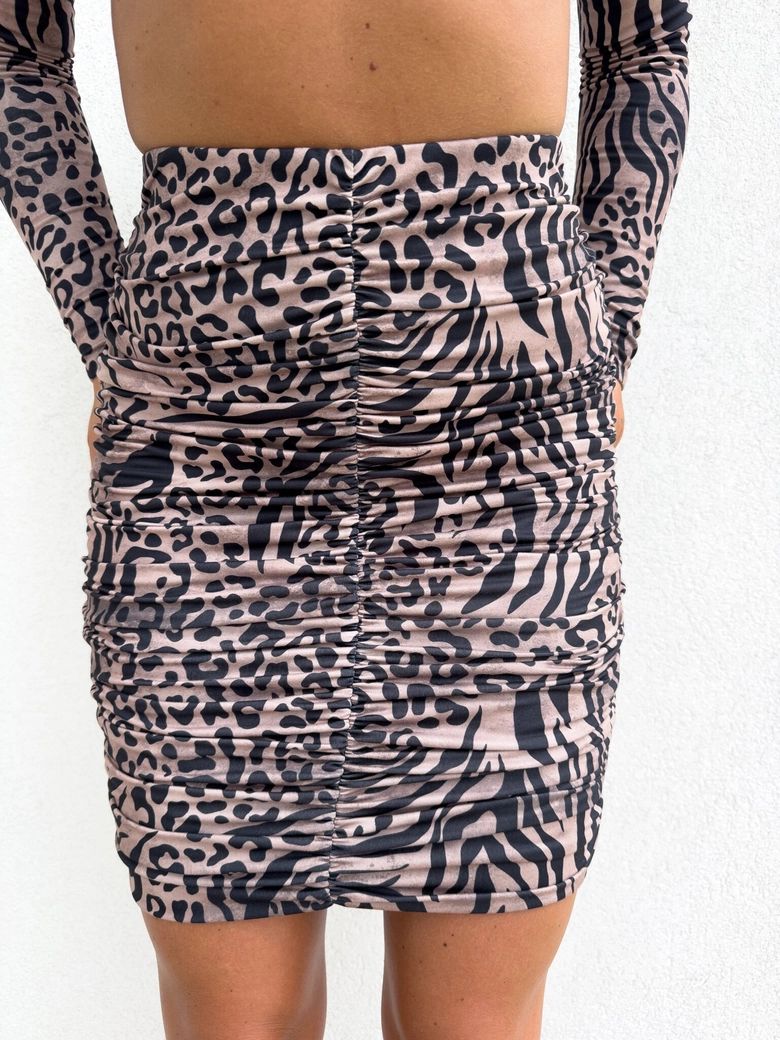 spódnica MARSZCZONA print lampart – beżowo-czarny BYME16891