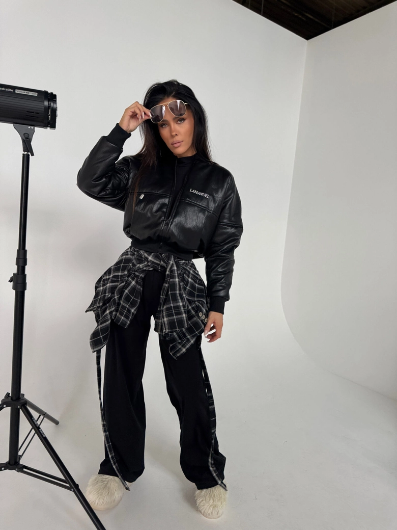 Kurtka TIMELESS czarna