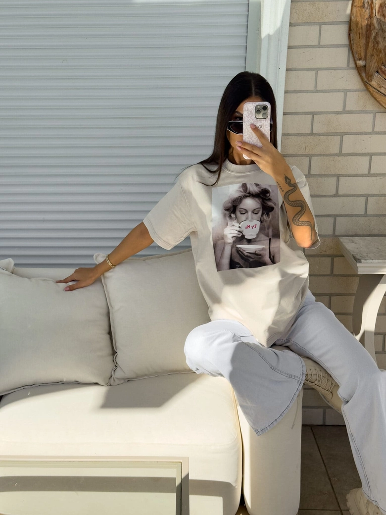 Dekatyzowany t-shirt ROLLER - jasny beż