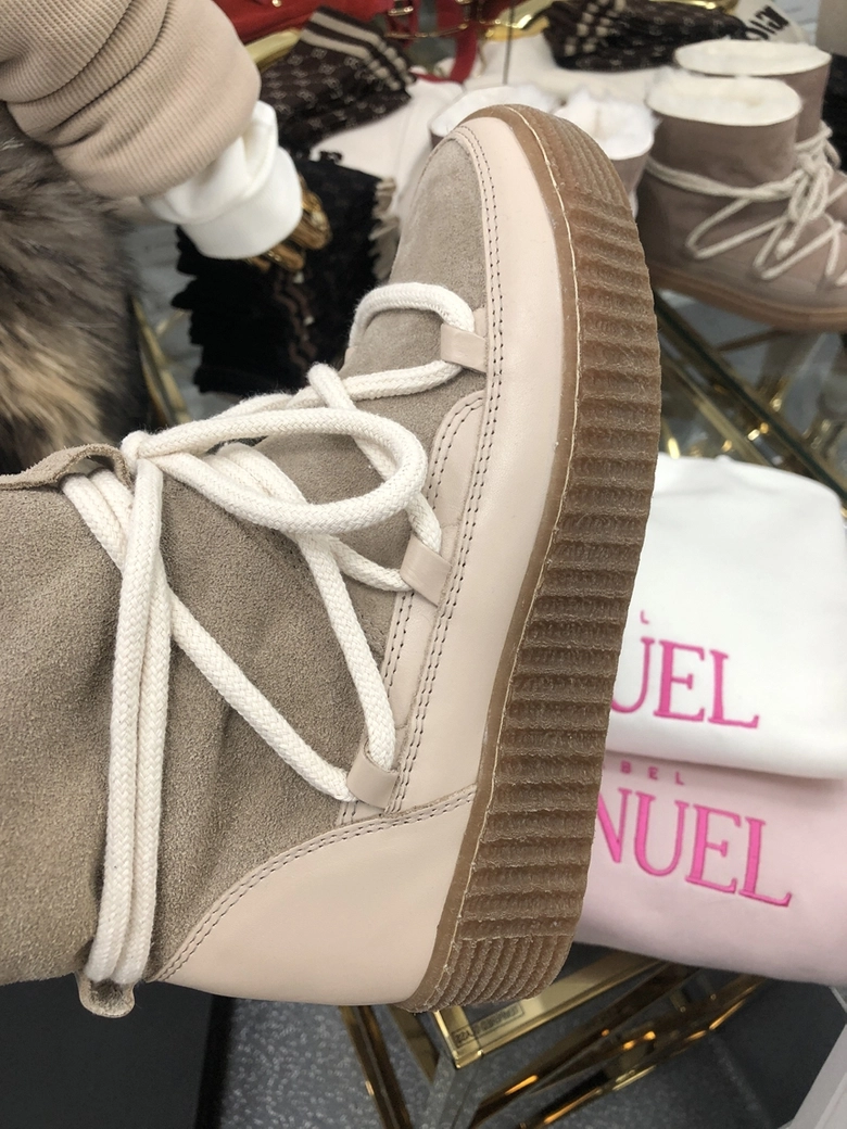 Śniegowce beżowe z wiązaniem I404