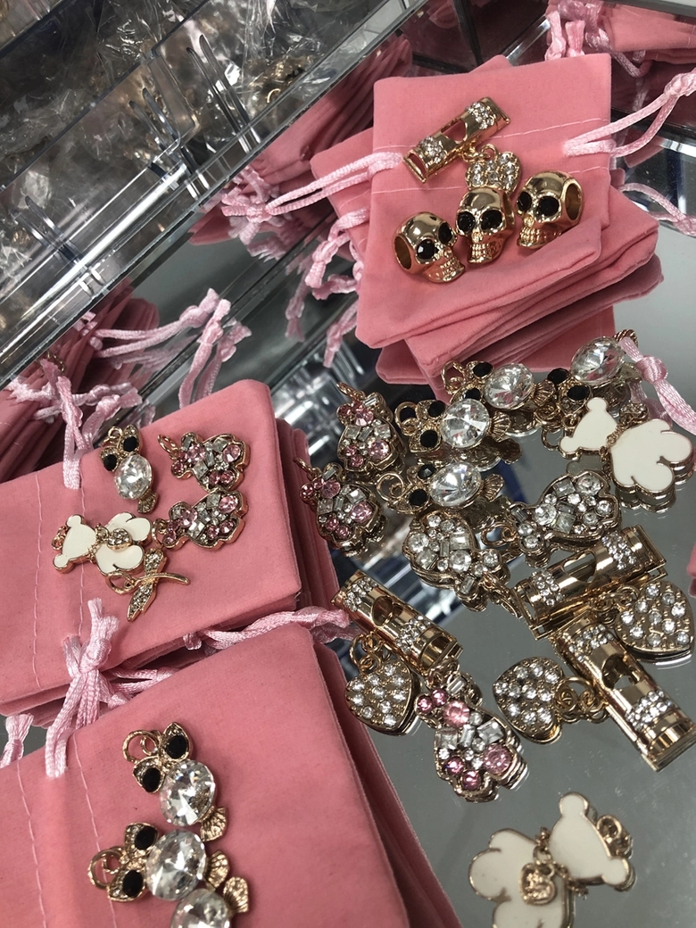 Charms zawieszka ozdoba do butów ważka X006