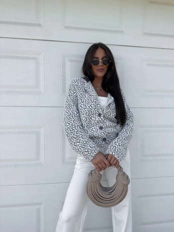 Kurtka MISIO print pantera – szara