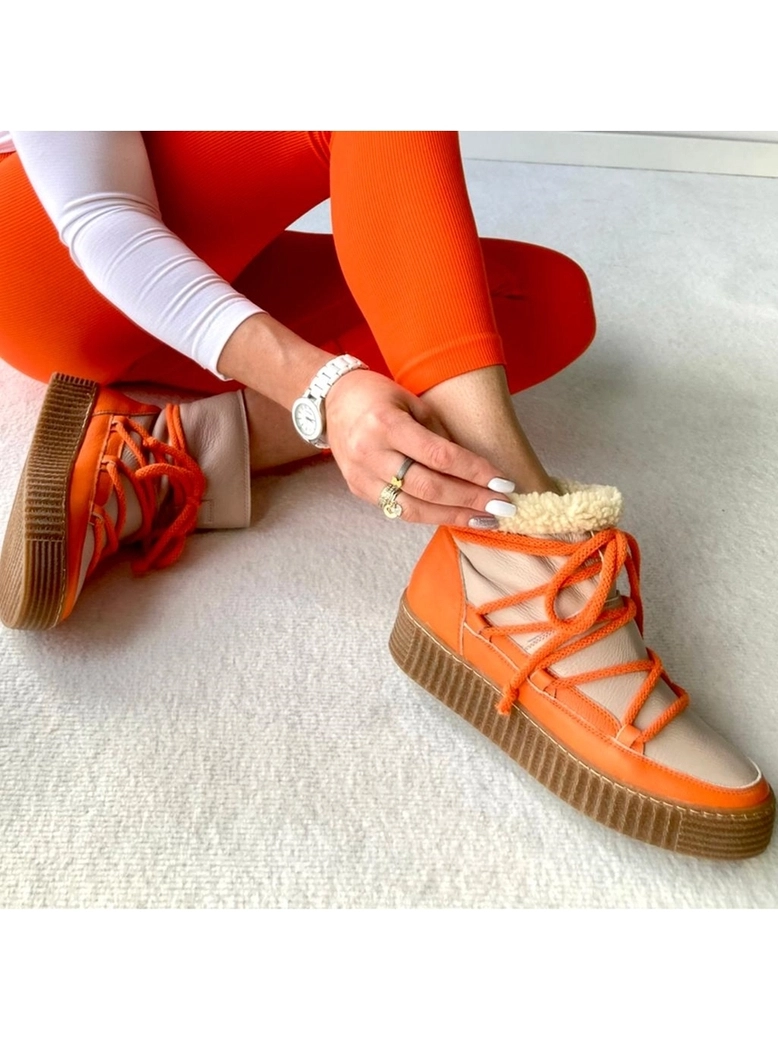 Śniegowce beżowo pomarańczowe z wiązaniem I530