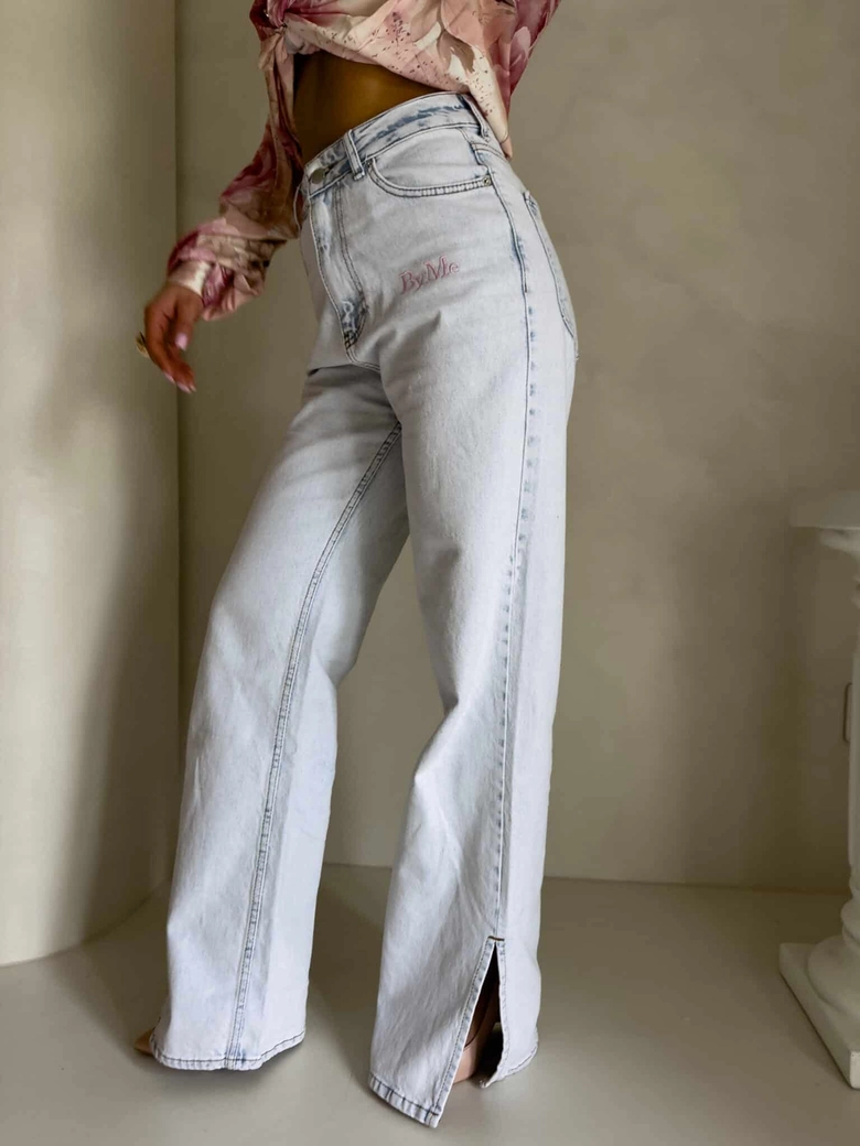 Jeansy FLARED pink one – jasny niebieski