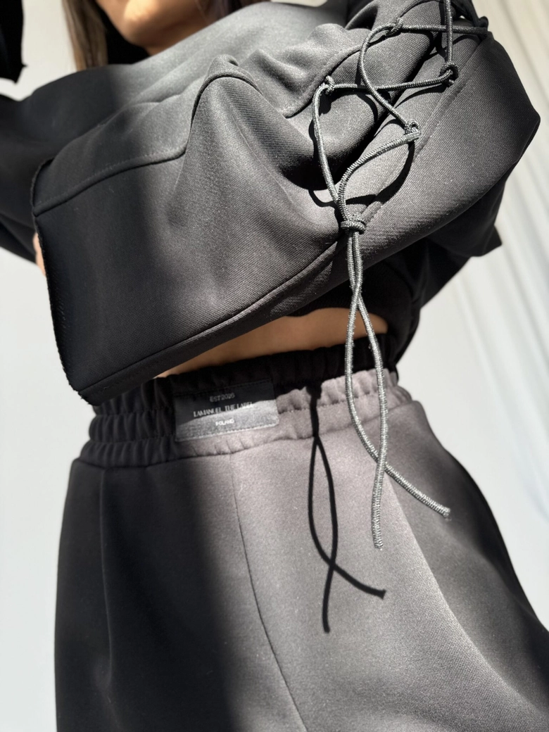 Bluza MORE czarna CY18112