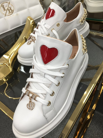 Sneakersy skórzane białe Red Heart I556