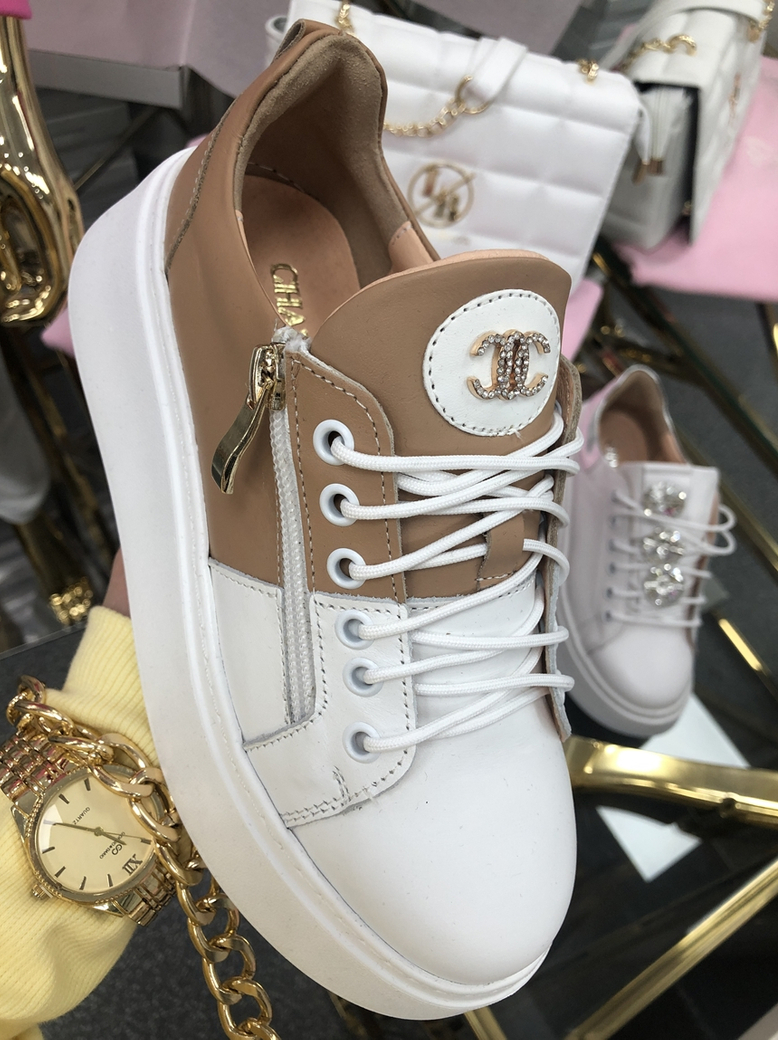 Sneakersy skórzane biało beżowe Zip I553